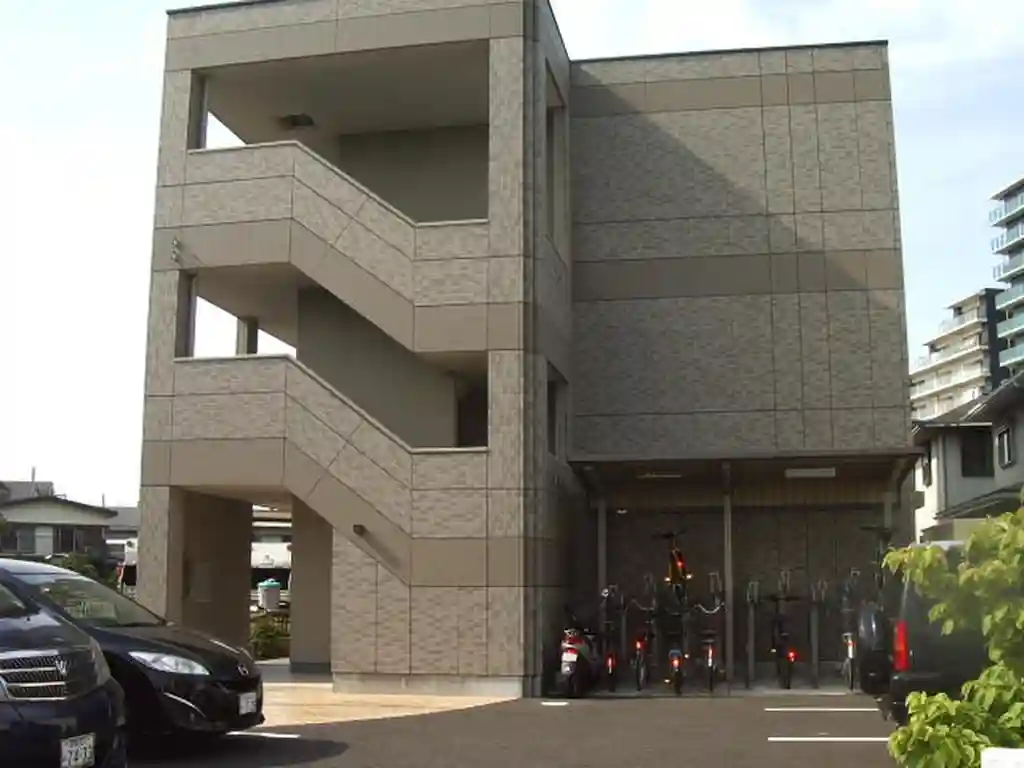 プレミールハイツ 外観