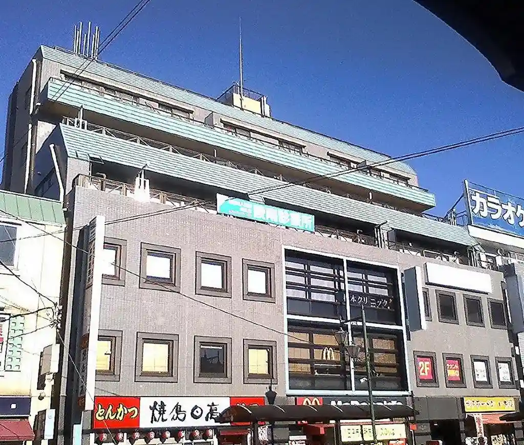 クローバービル 外観