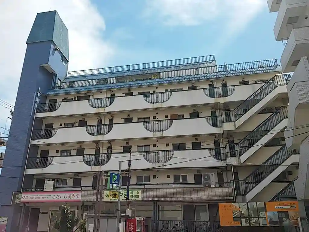 サガワホワイトハウス 外観