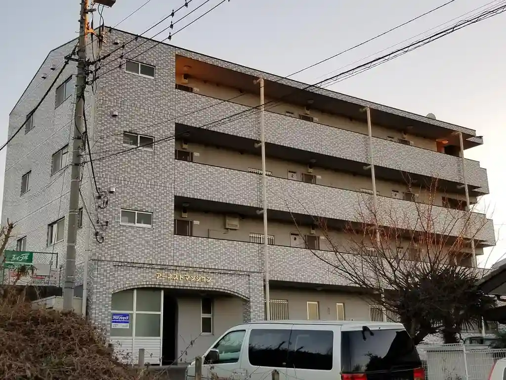 アーネストマンション 外観