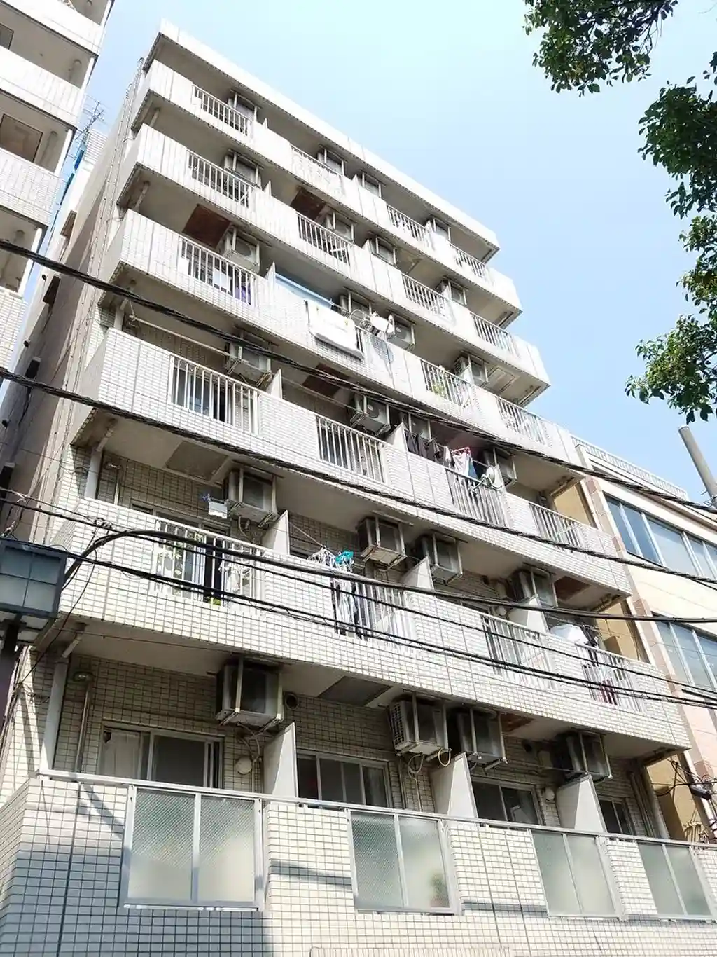 コアクレスト吉野町I 外観