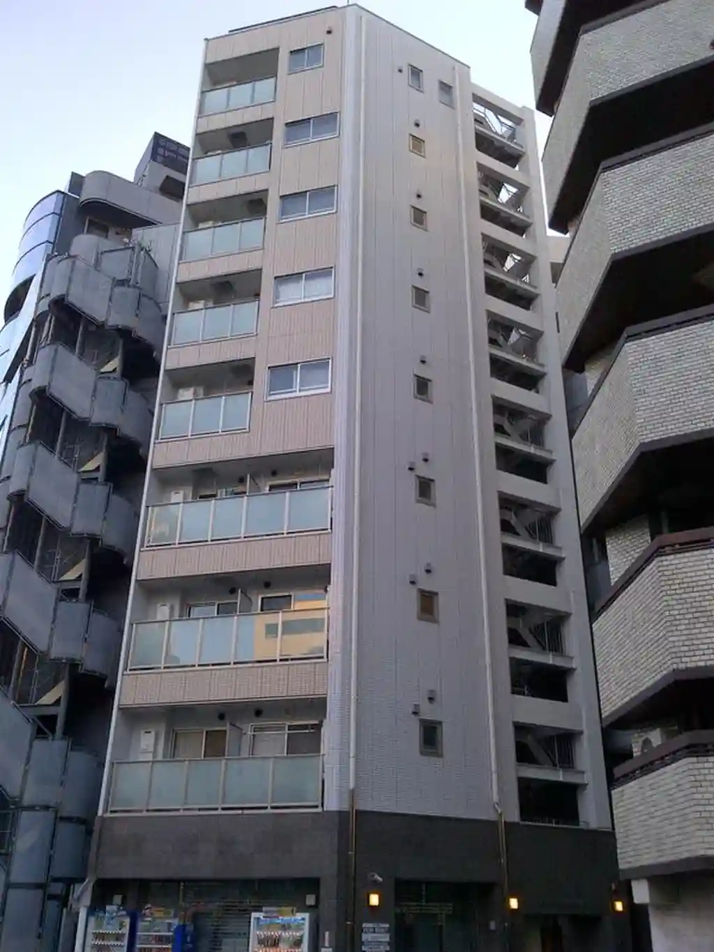 TDK本郷 外観