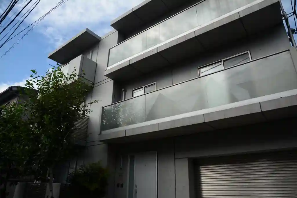 ミストラル 外観