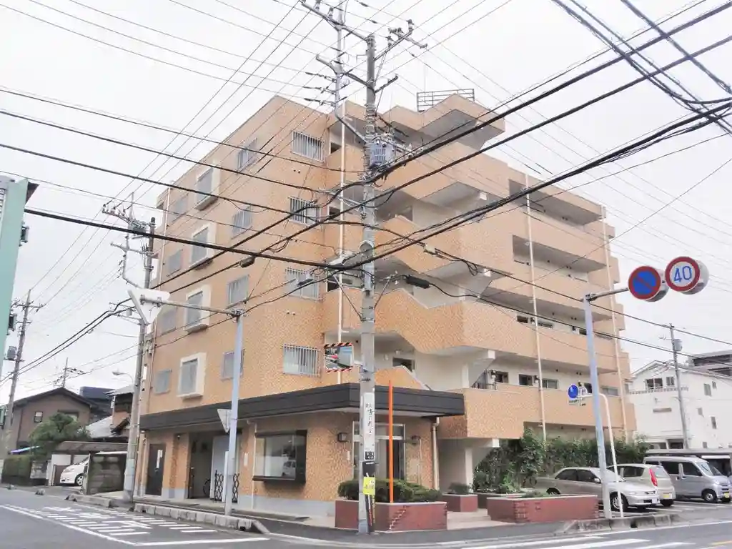 浦和白幡第一ローヤルコーポ 外観