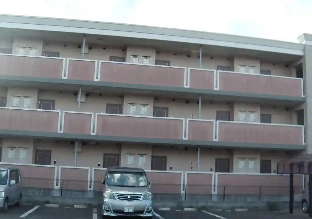 オルニエール 外観