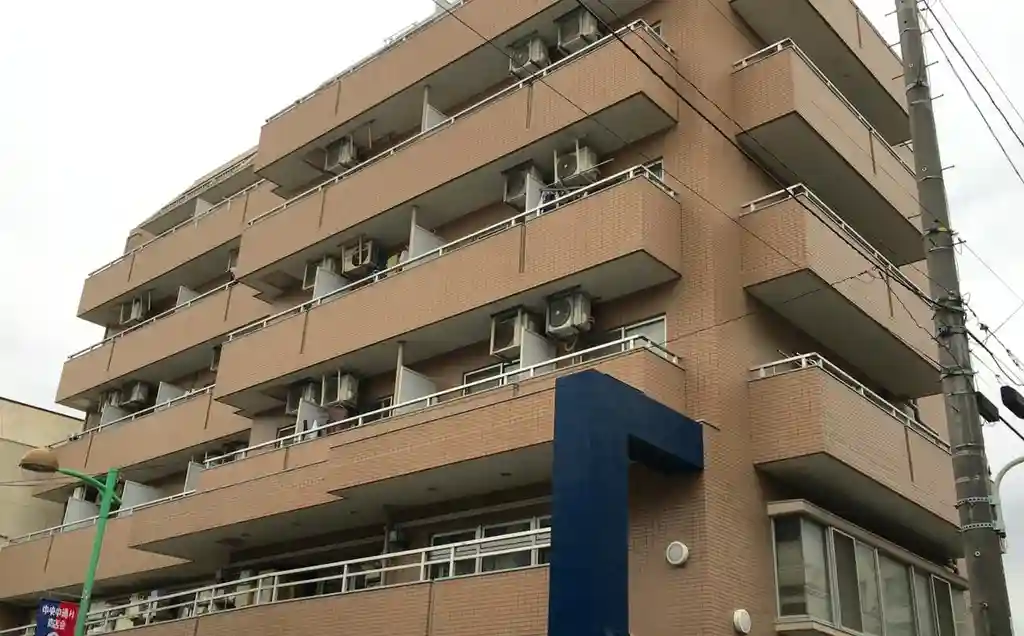ロイヤルエクセレント学芸大 外観