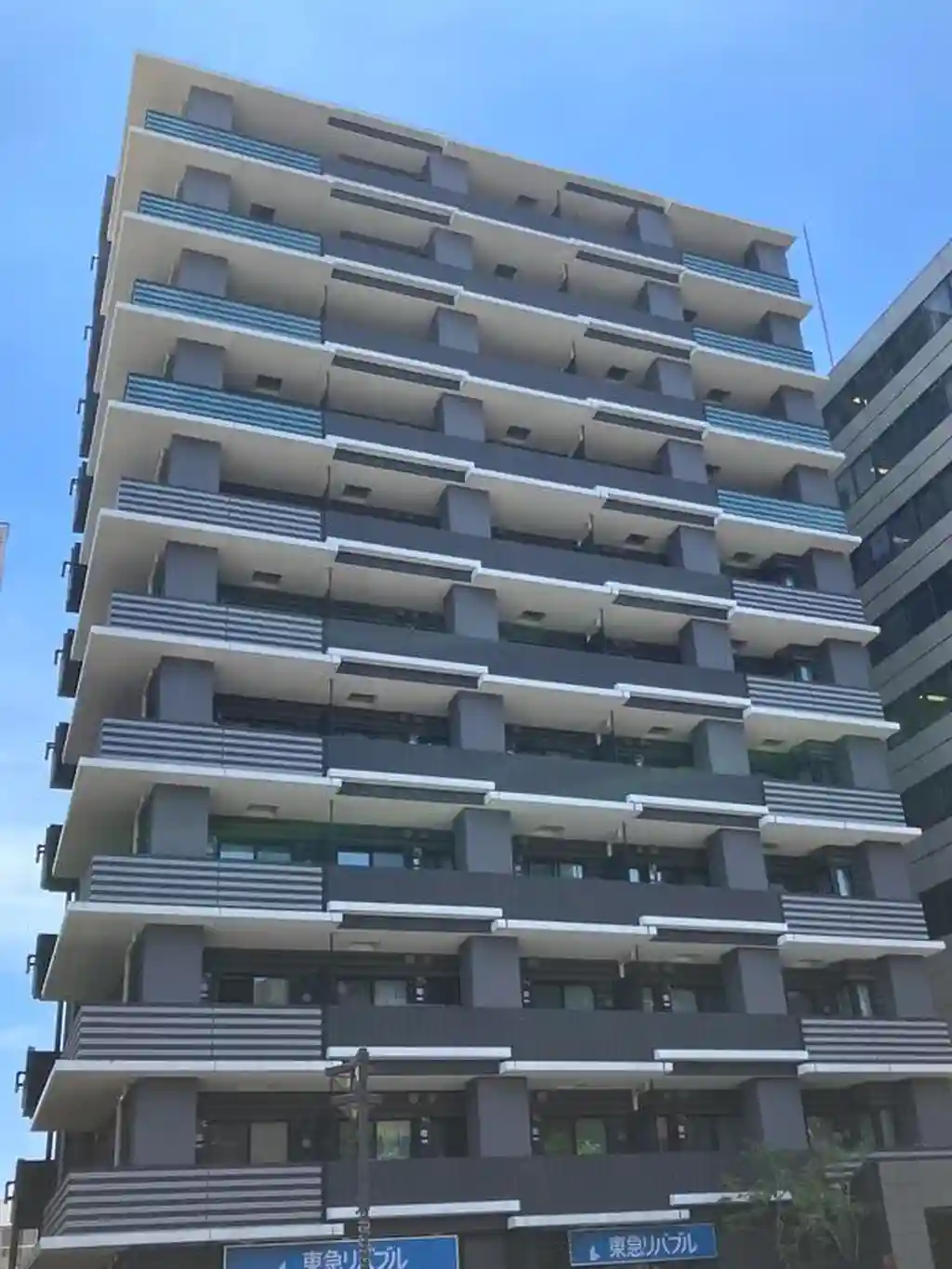 アジールコフレ中野坂上 外観