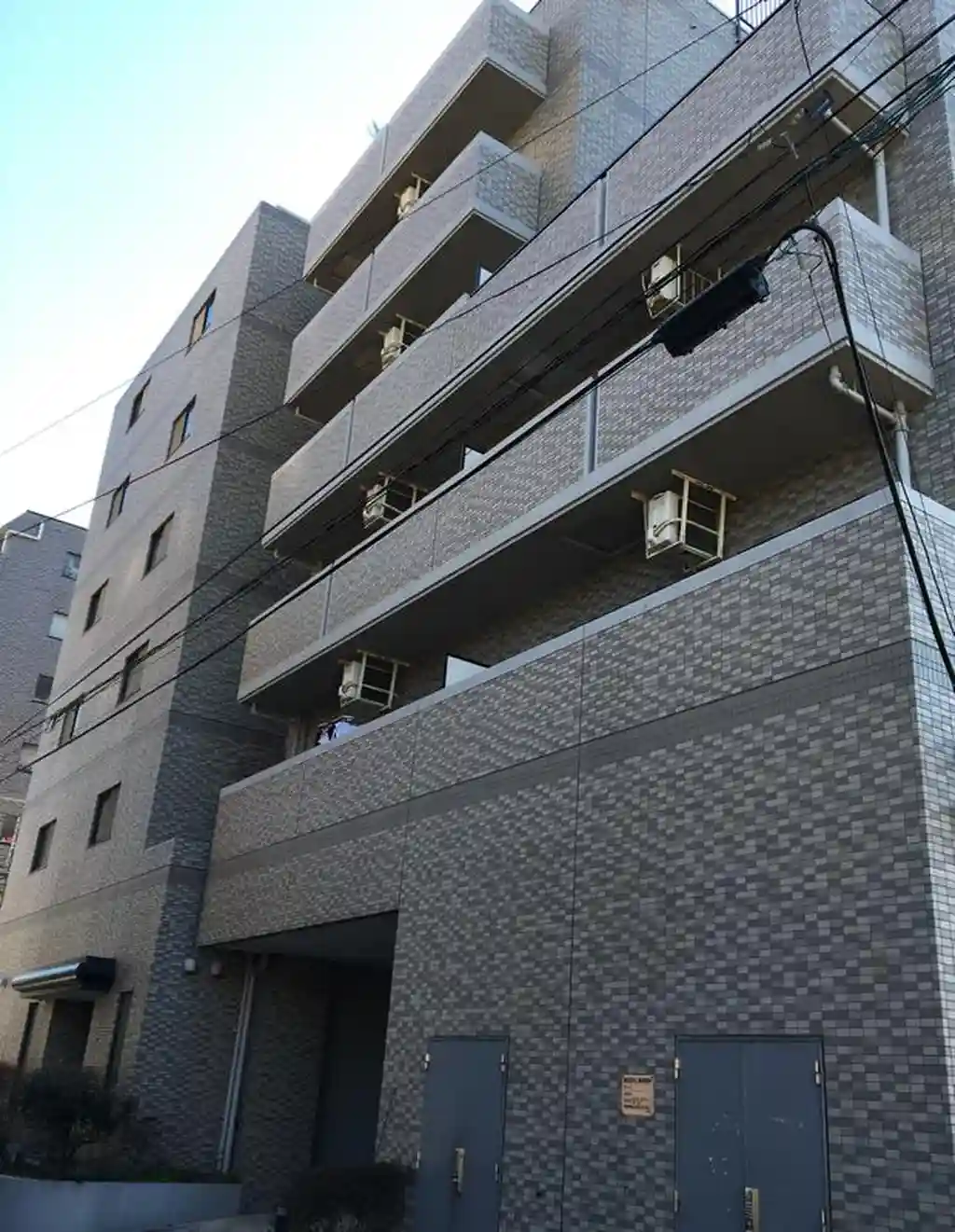 弥生町リバーサイドマンション 外観