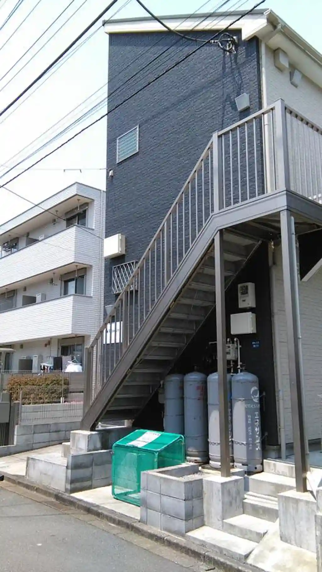 プラセール 外観