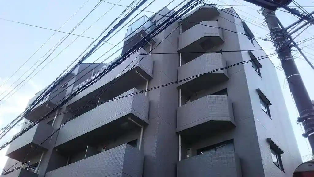 ルーブル中野坂上参番館 外観