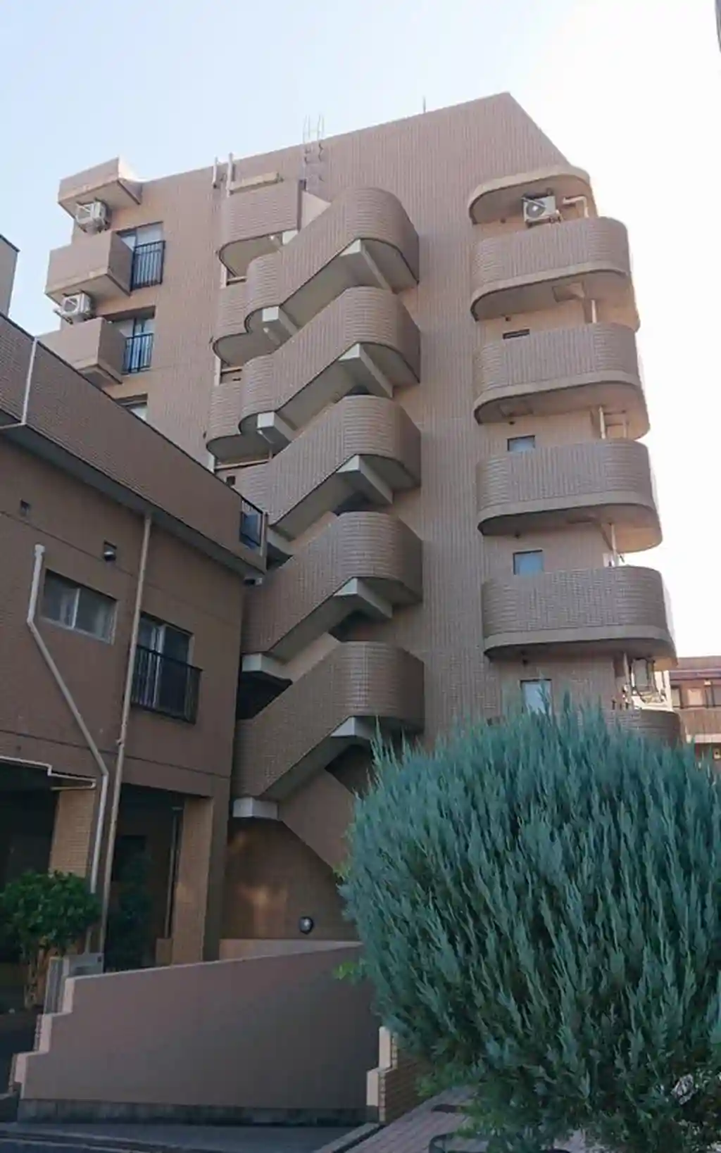 オークウッド 外観