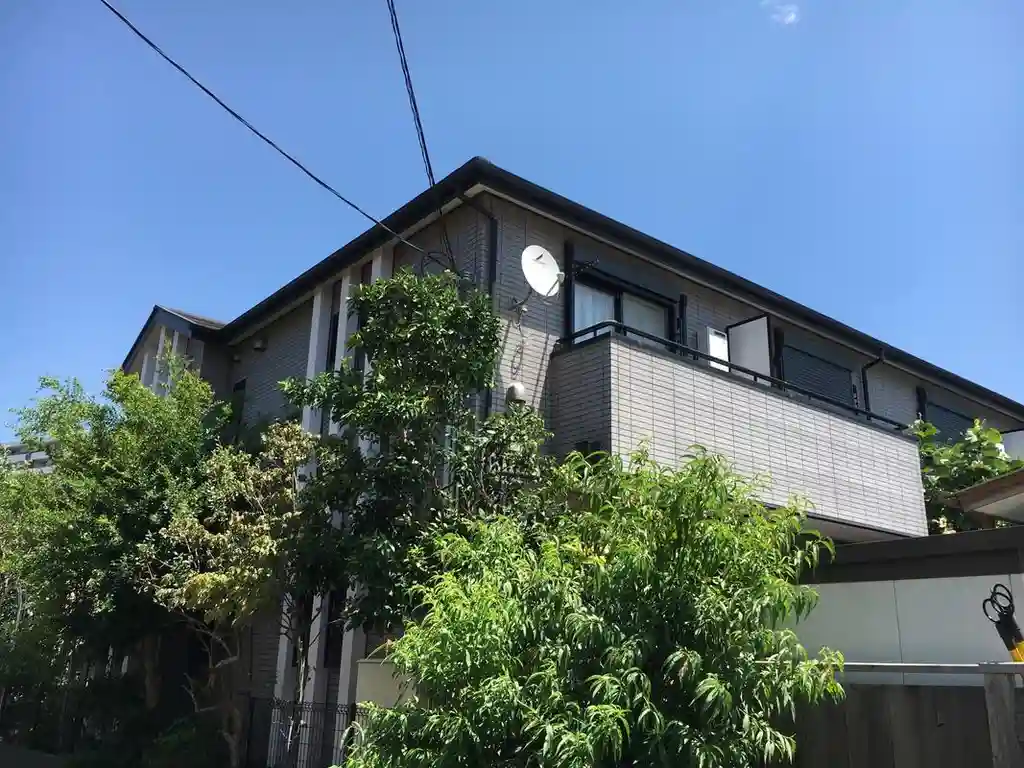 モンピエス 外観