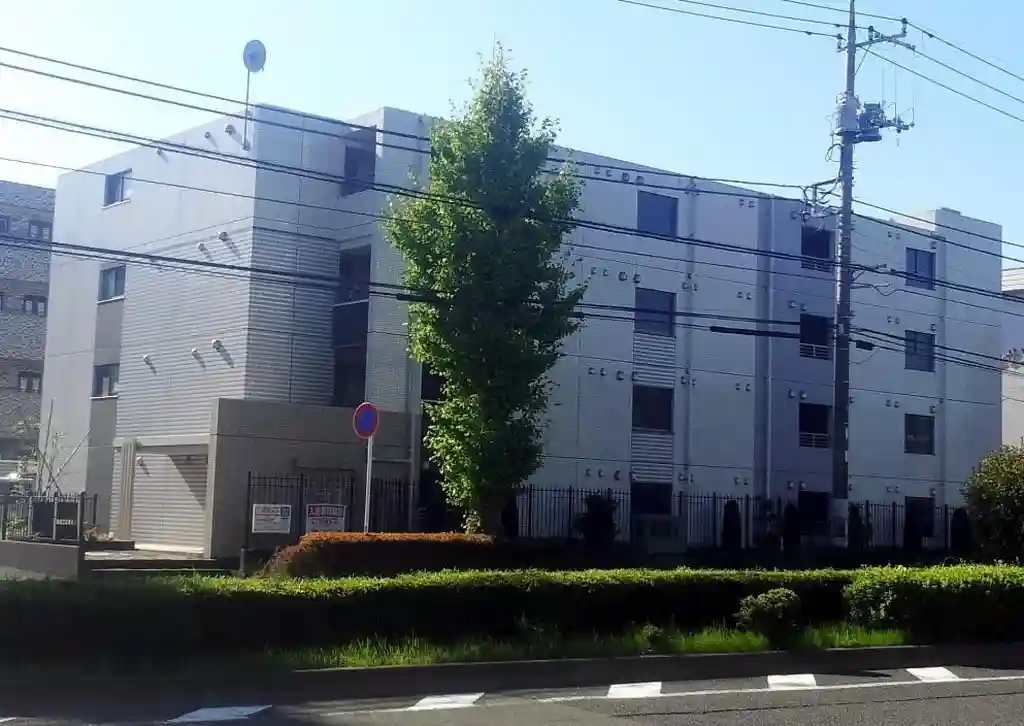 エムズ 外観
