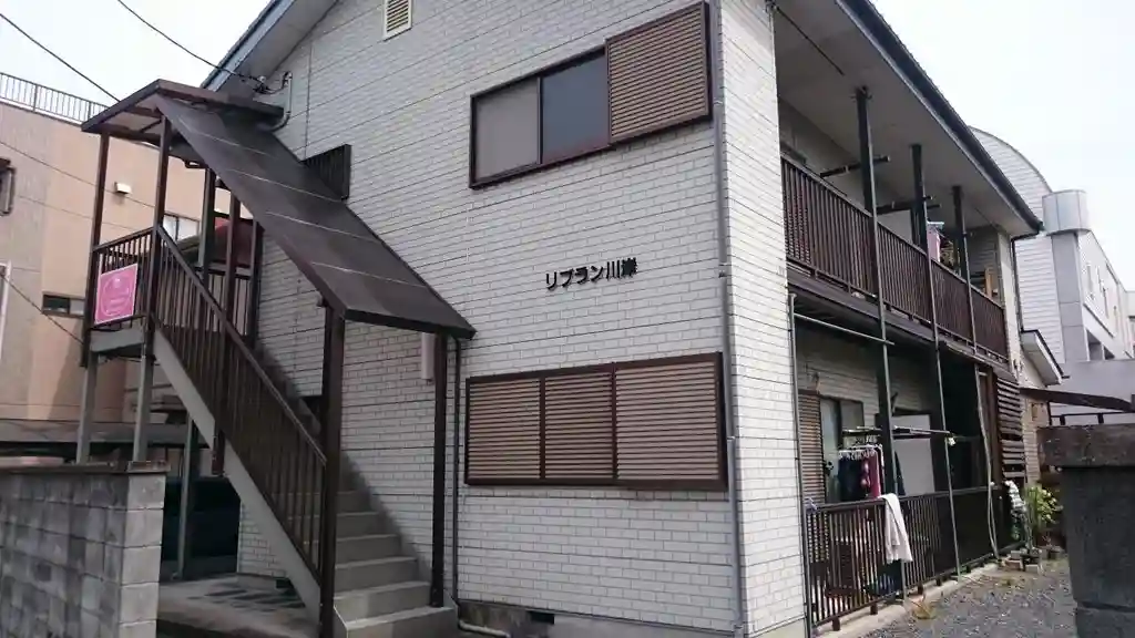 リブラン川岸 外観