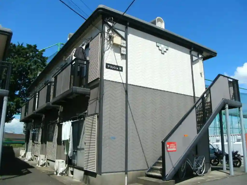 ナリッシュB 外観