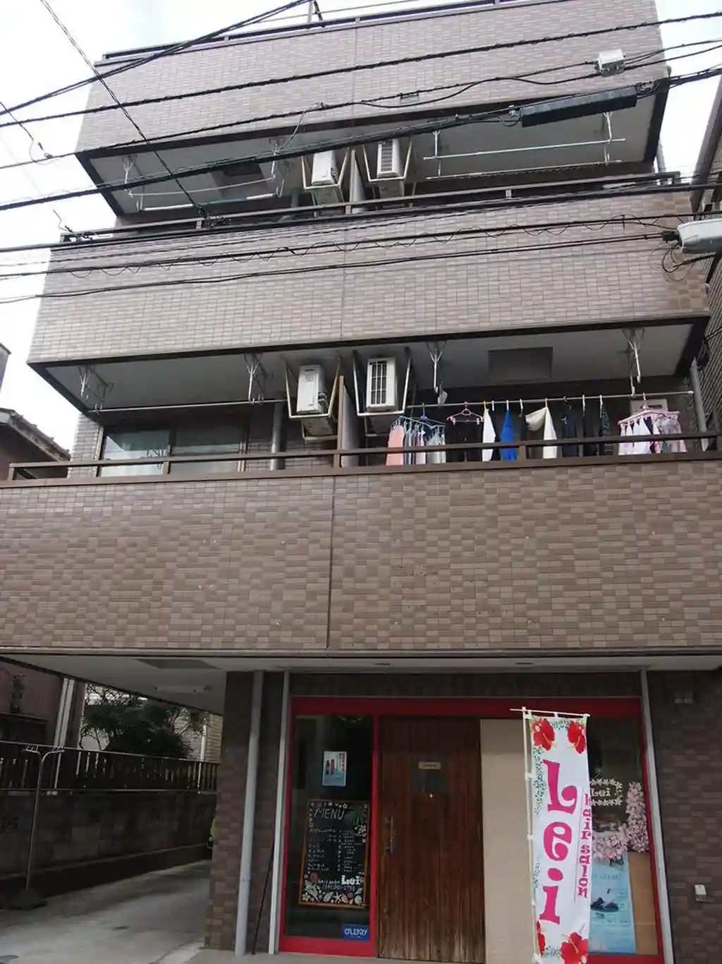 ネオ 外観