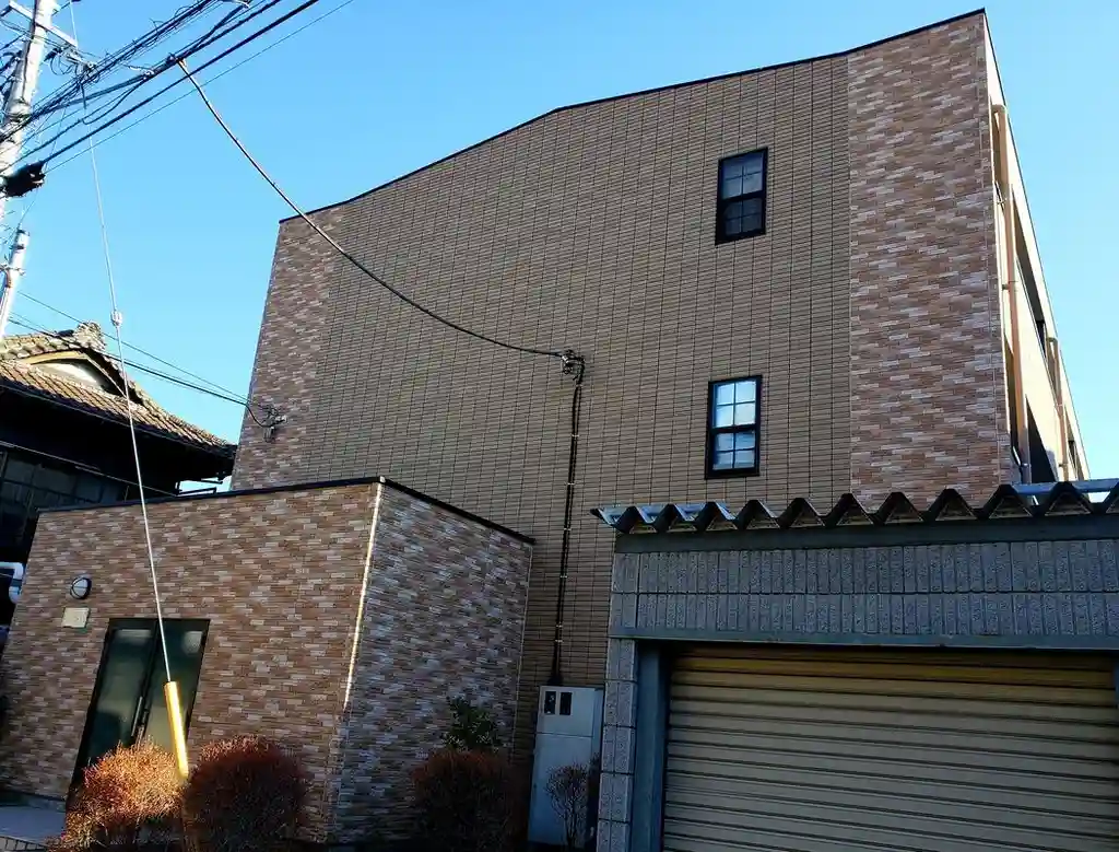 アンプルールフェールエトワール金山 外観