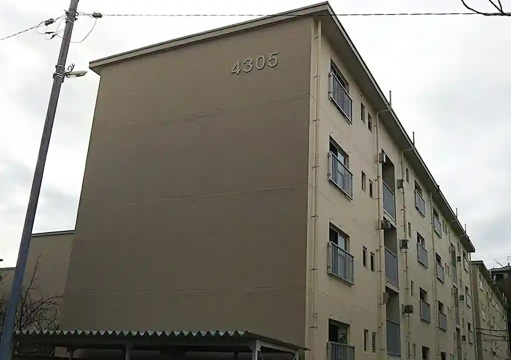 竹山団地4305号棟 外観