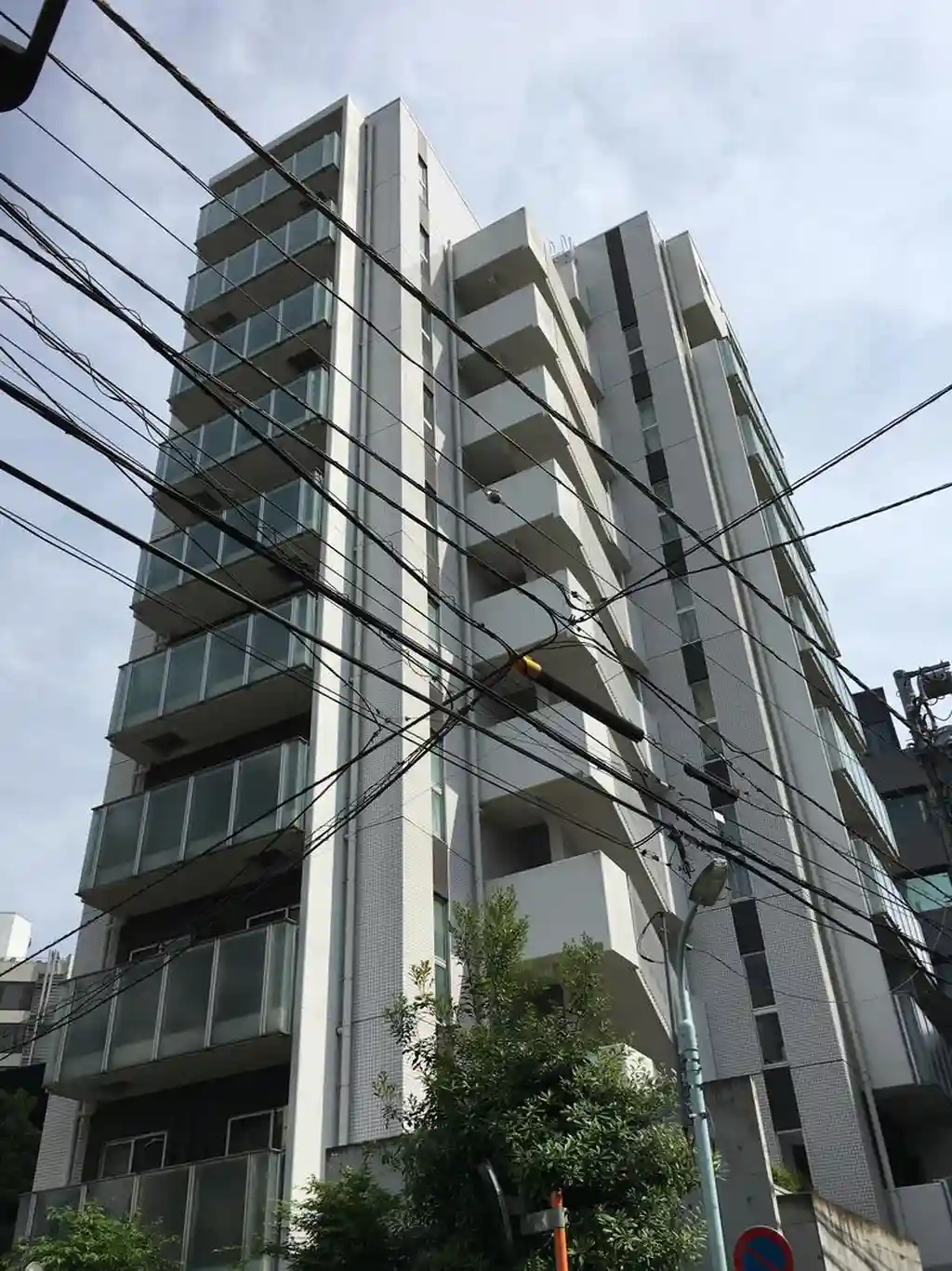 R7 外観