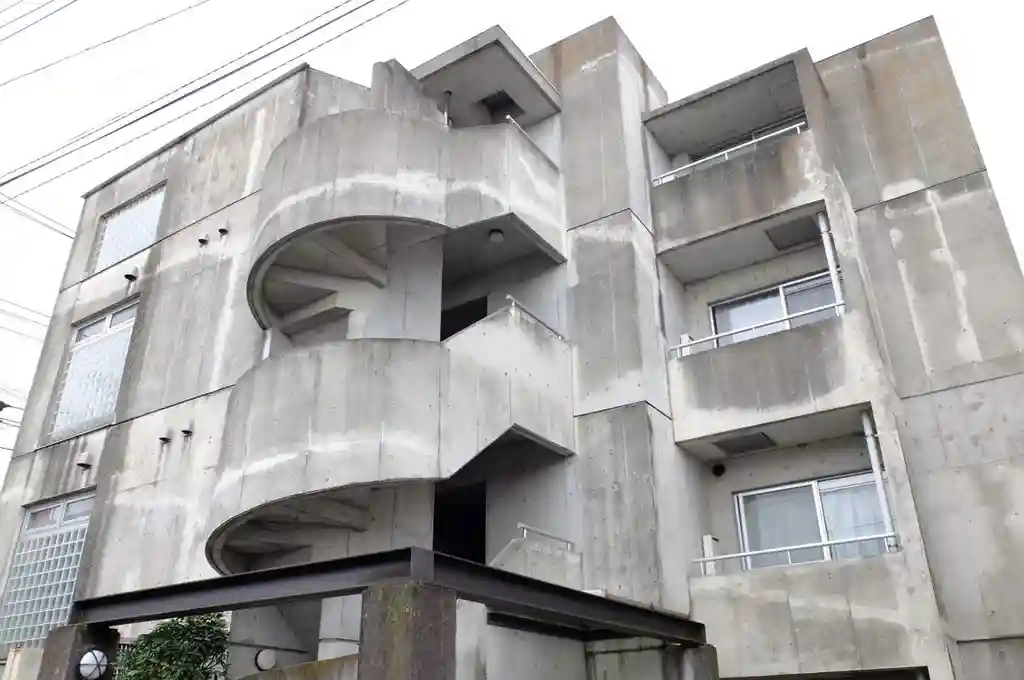 コリーヌ平町 外観