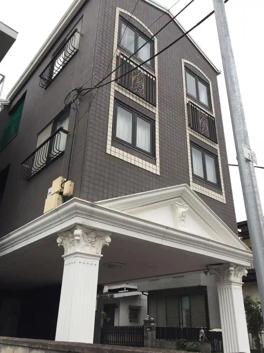 ラーレスマンション 外観
