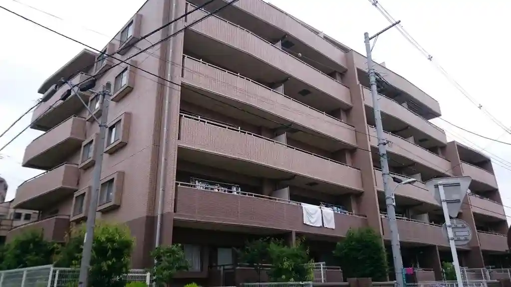 レガロ南浦和 外観
