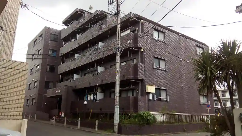 レグルスかじや 外観