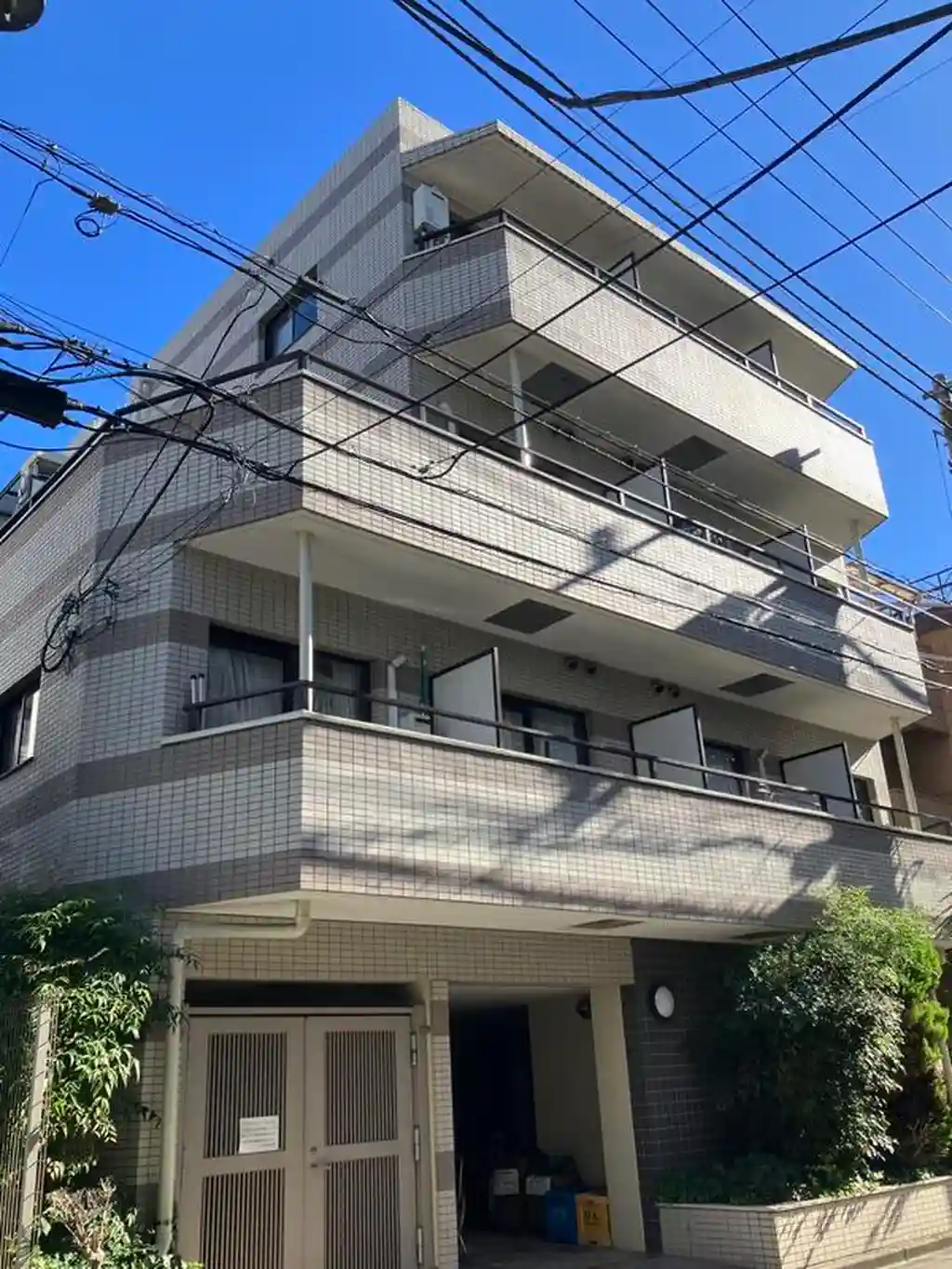 クレッセント中野富士見町 外観