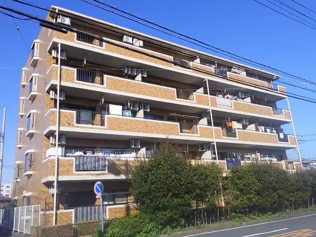 ライオンズマンション大和第6 外観