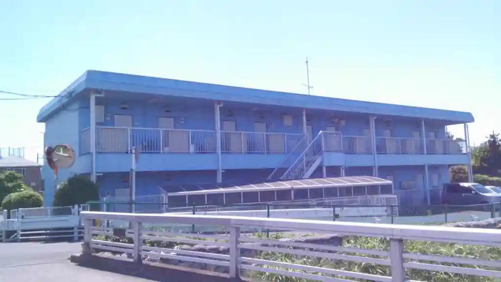 マンションアーネスト 外観