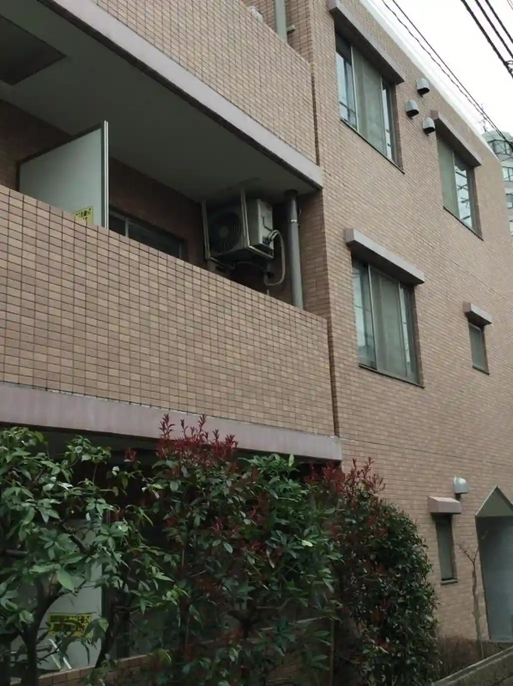アヴィターレ目黒 外観