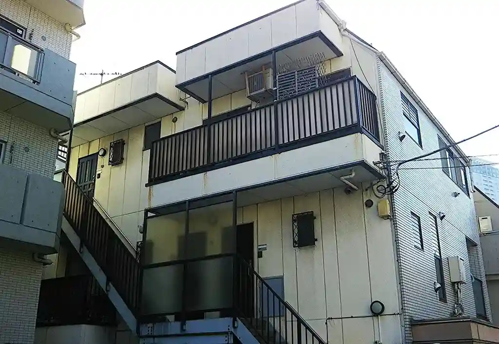 苗加ビル 外観