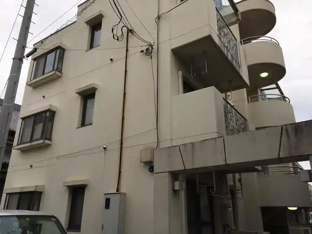 第8松ビルハイツ 外観