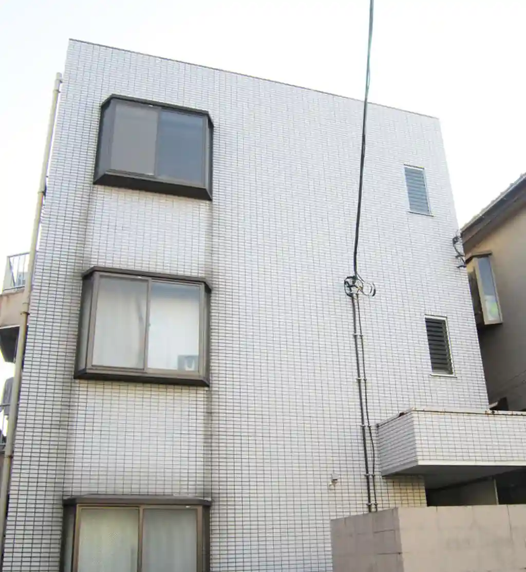プラザイイズカ 外観