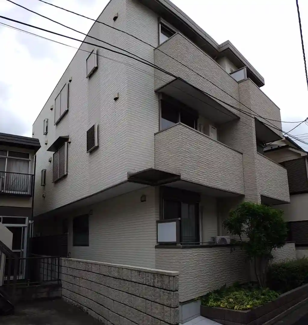 アース太子堂 外観