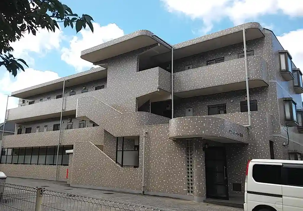 ラフィナート菊名 外観