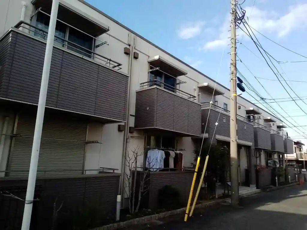 メユール横浜 外観