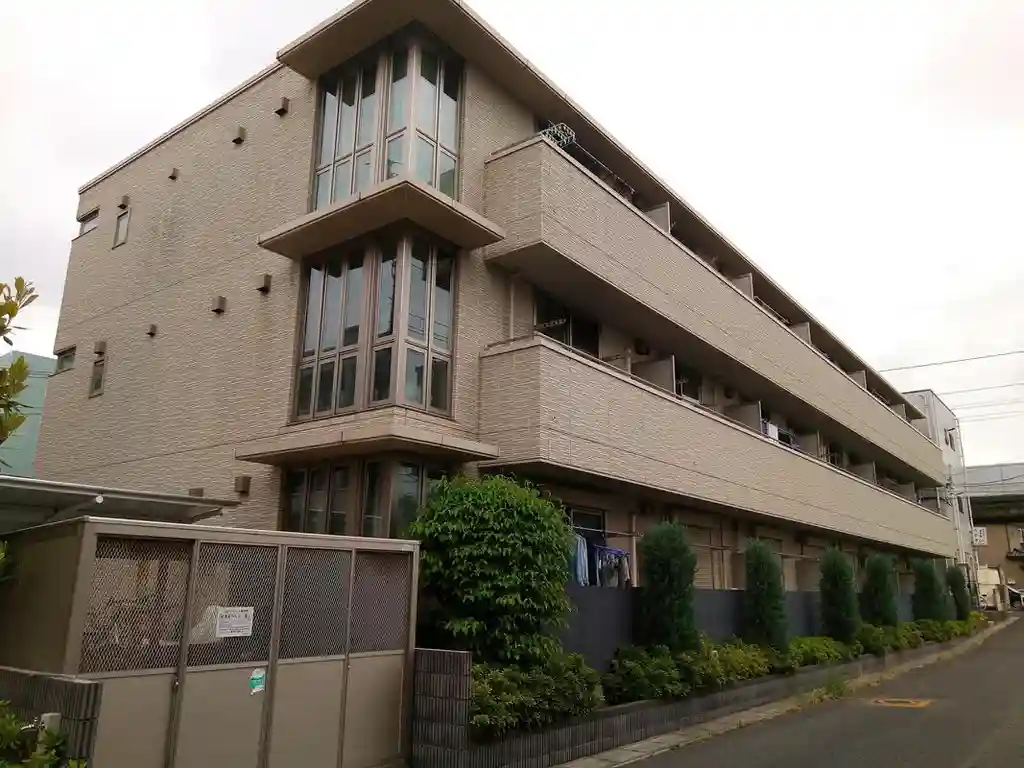 アクア エッセ 外観