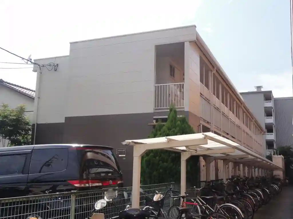 レオパレスアロンジェ 外観