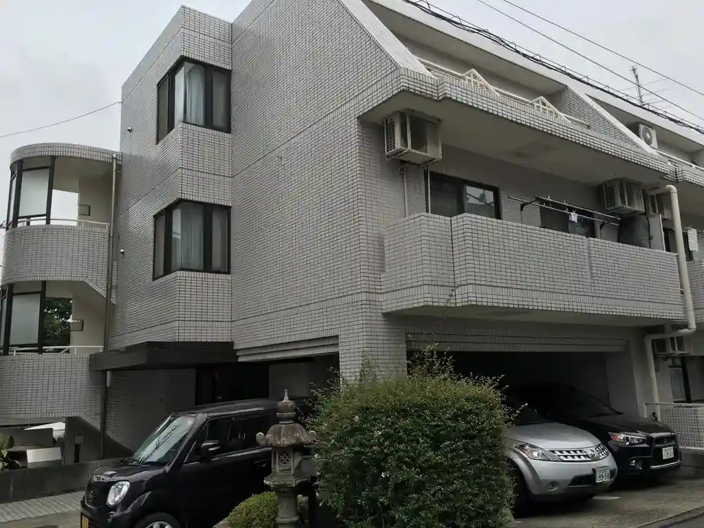 ロイヤルアーク1 外観