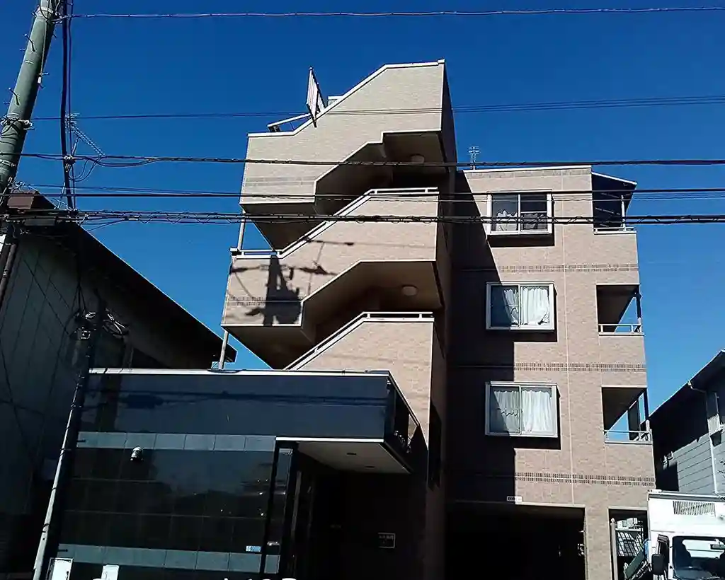 ウッドパレス駒岡 外観