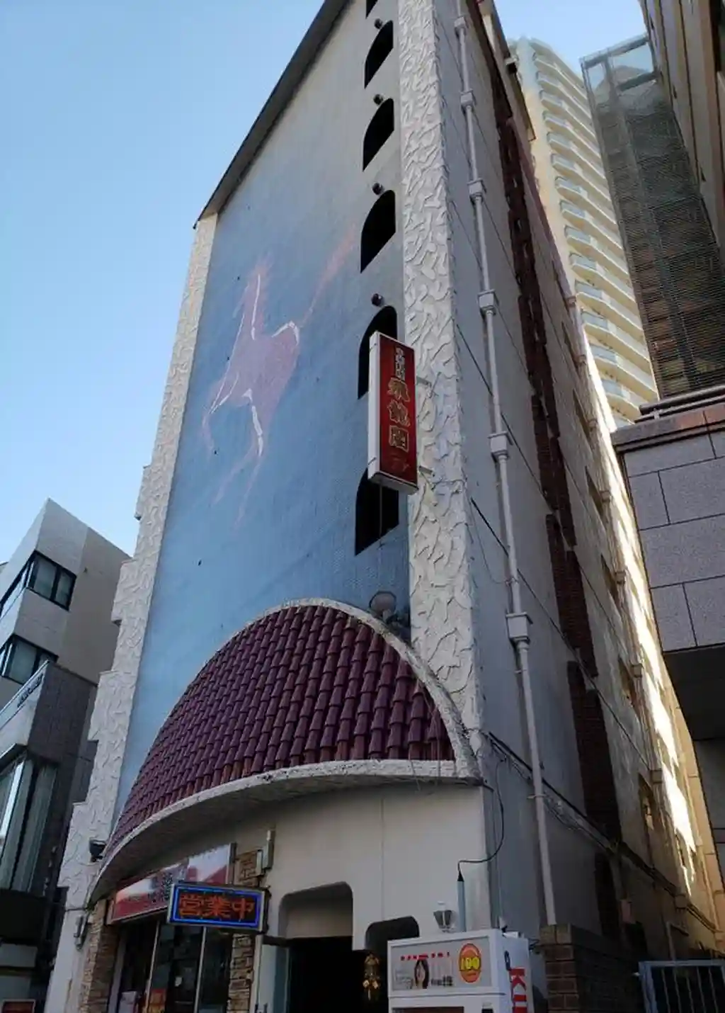 ドムス・アルバ 外観