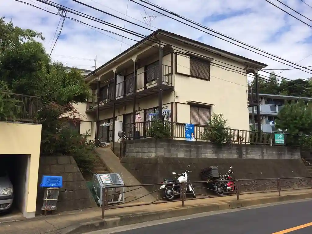 フラタニティハウス 外観
