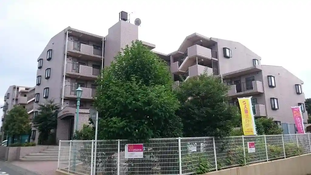 ヒルトップ南与野A棟 外観