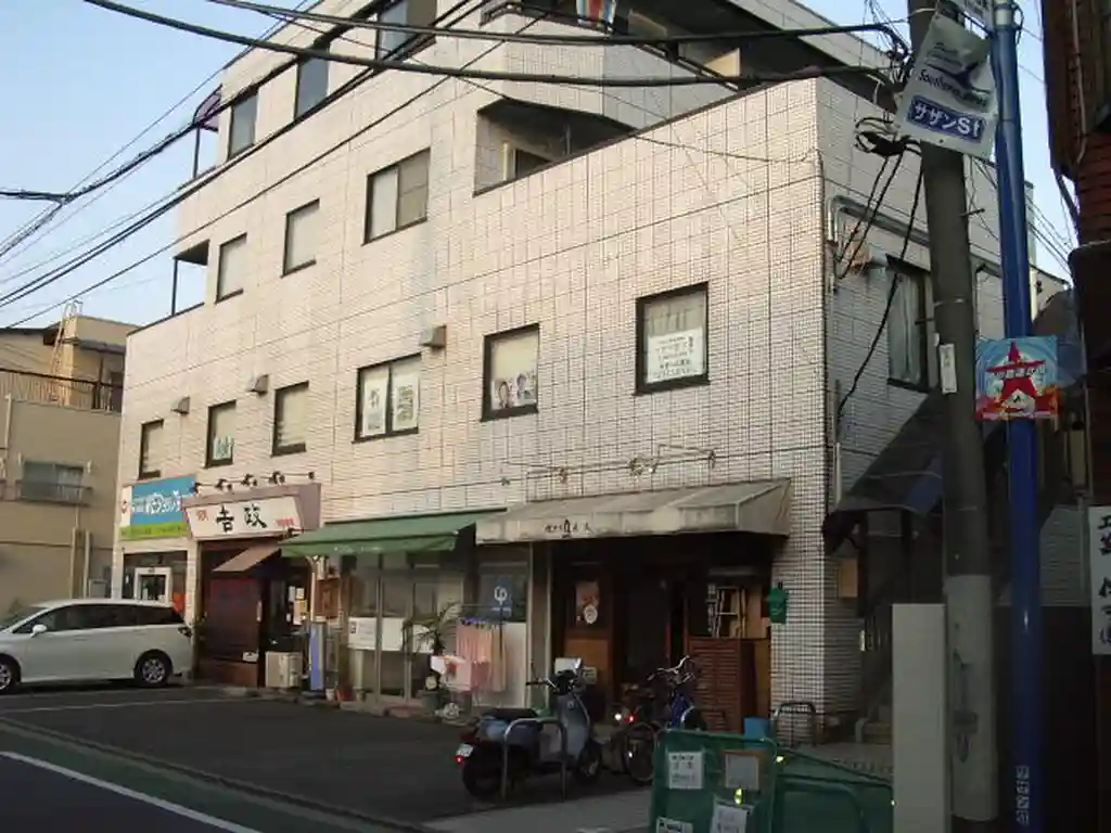 ベルジュールワキ 外観
