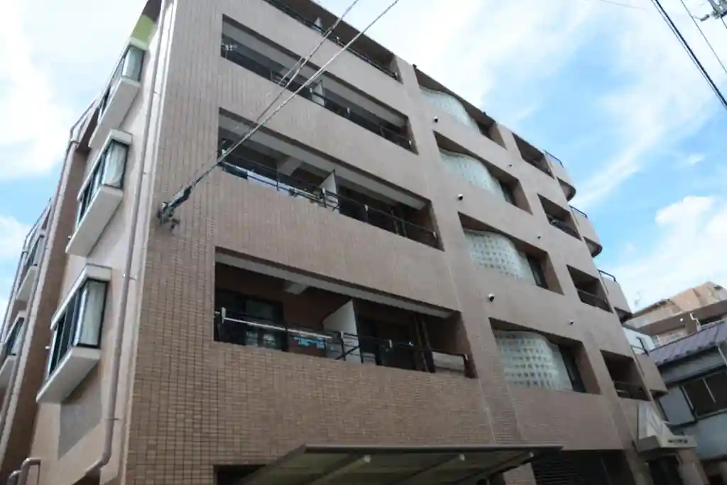 ベルシャンブル小山 外観