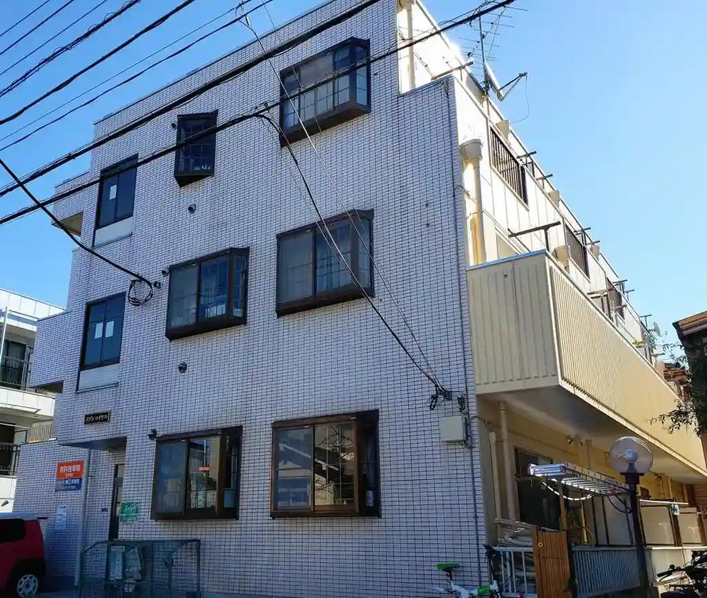 メゾンロイヤル 外観