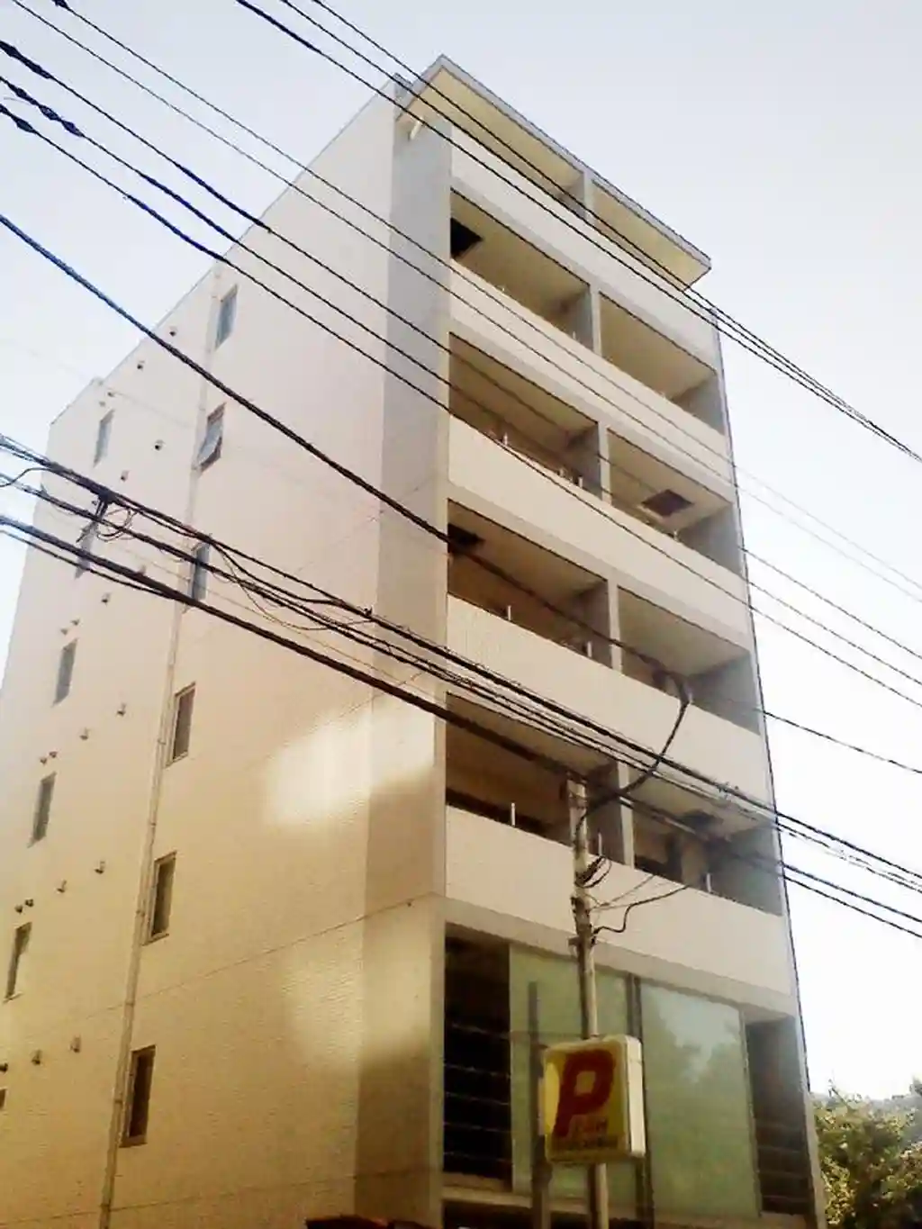 ティアラ青葉台 外観