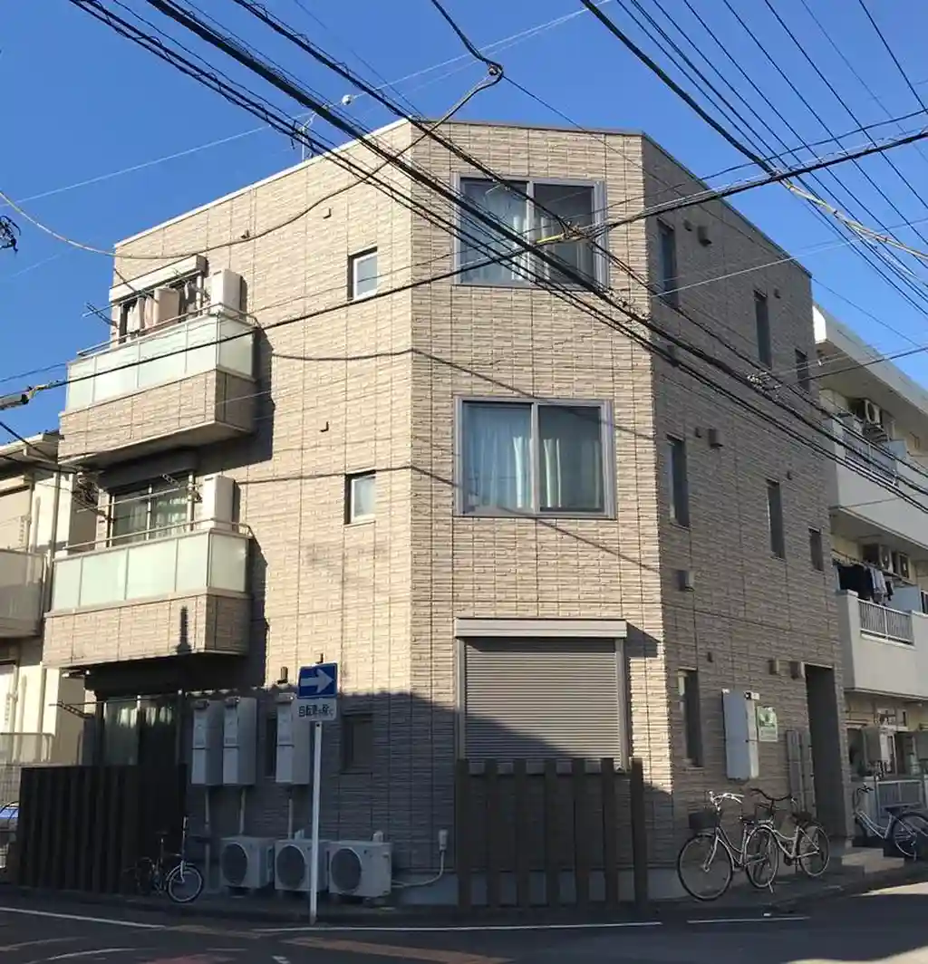 セレスト塚越 外観