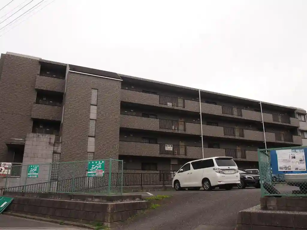 ポモドーロ金沢文庫 外観